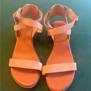 TOP Moda Pink Strappy Sandals
